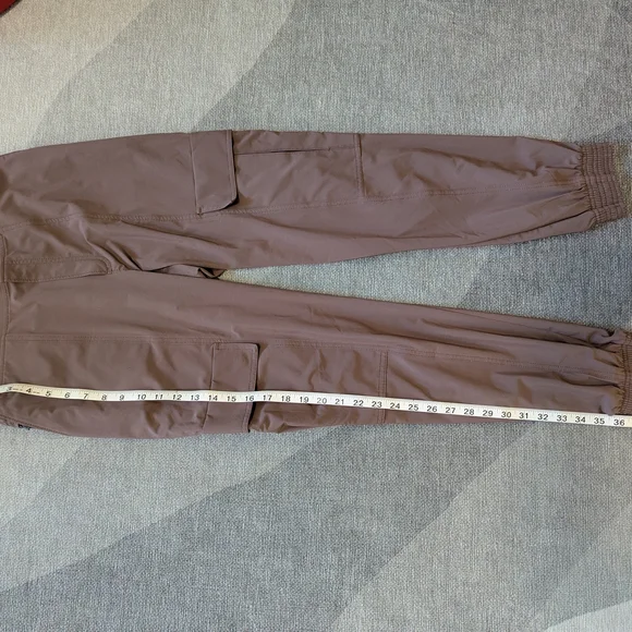 Athleta Chelsea Utility Jogger Elastic Waistband - Picture 10 of 11